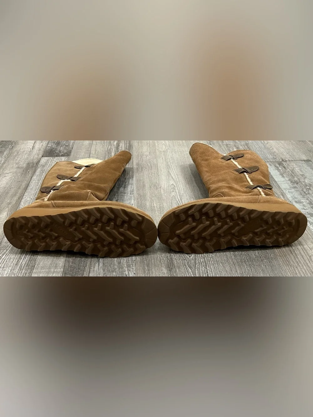 Bearpaw Hayden Tall Boots